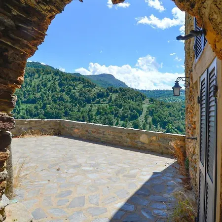 3 Bedroom In Di * Pietra-di-Verde