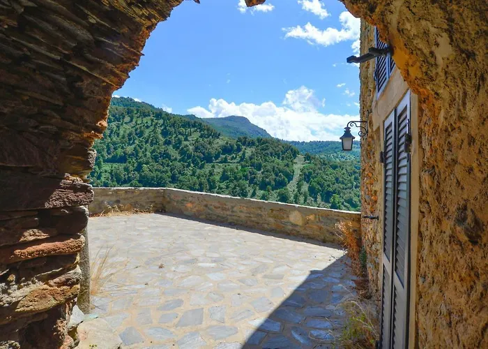 3 Bedroom In Di * Pietra-di-Verde